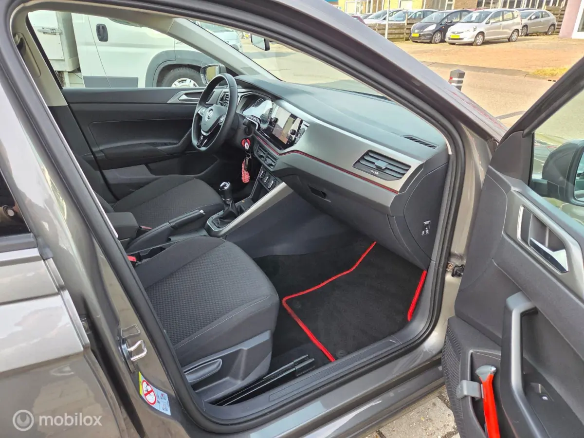 1.0 TSI, Full LED, Navi, Carplay, Camera,NAP