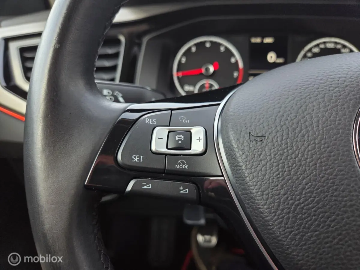 1.0 TSI, Full LED, Navi, Carplay, Camera,NAP
