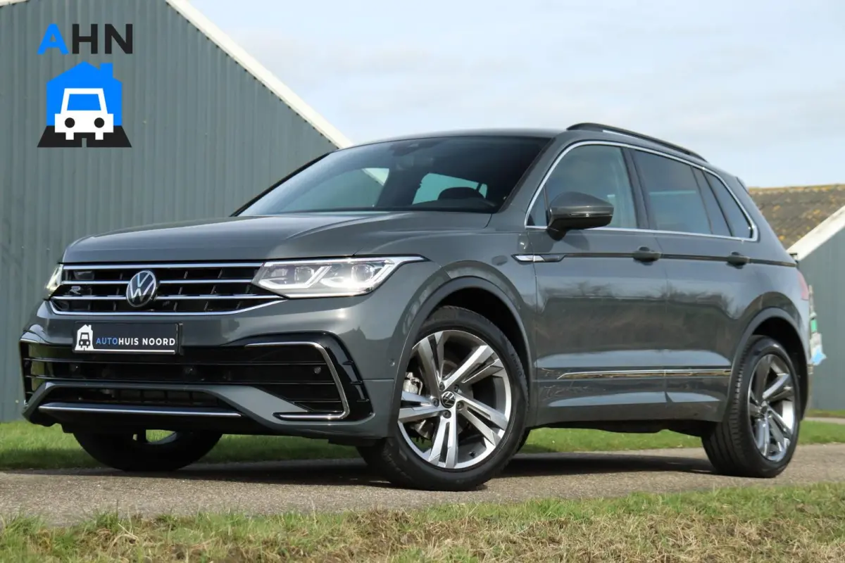 1.5 TSI / 2x R-Line / Virtual Cockpit / 150PK / Camera / LED / 19"!