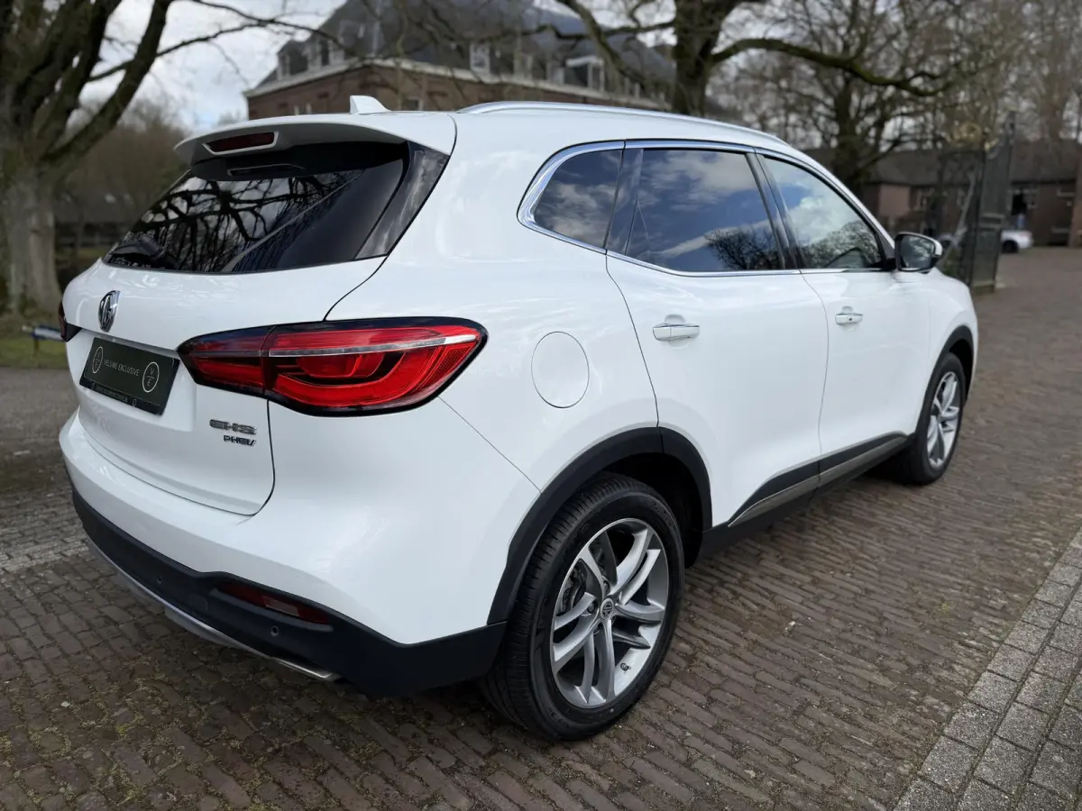 1.5 TGDI Luxury PHEV | Pano | Leder | 360 Camera |