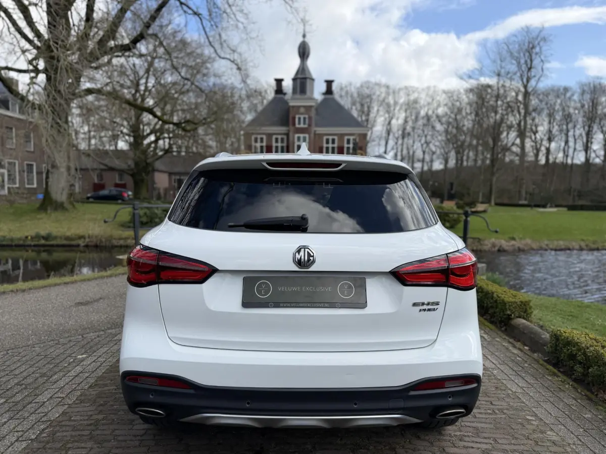 1.5 TGDI Luxury PHEV | Pano | Leder | 360 Camera |
