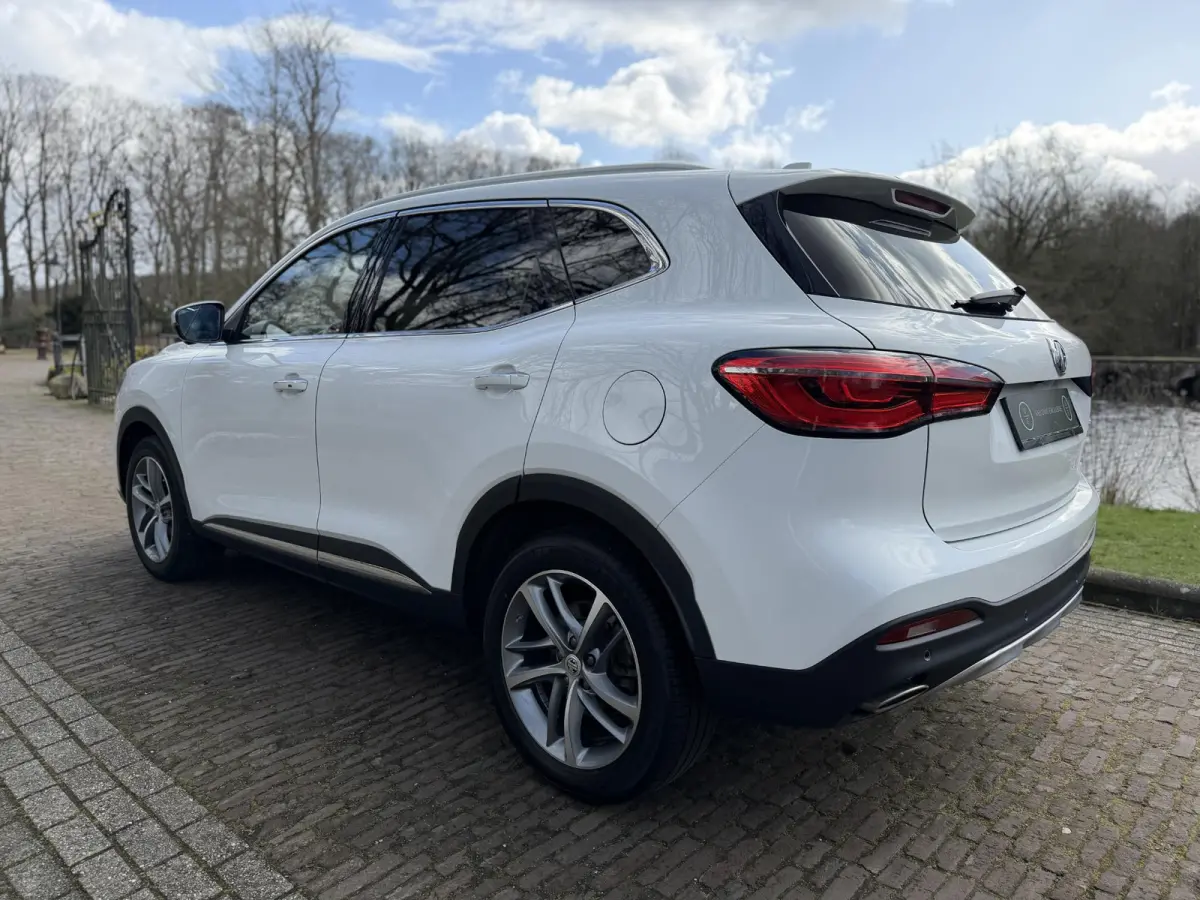 1.5 TGDI Luxury PHEV | Pano | Leder | 360 Camera |