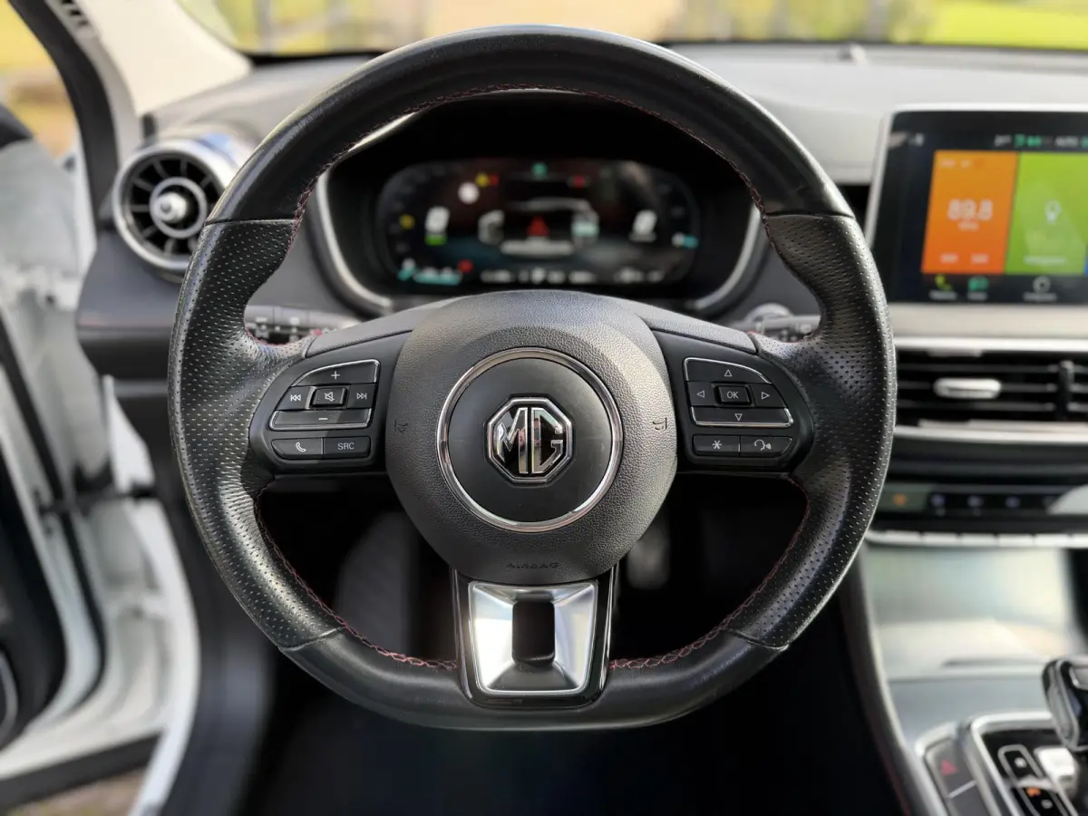 1.5 TGDI Luxury PHEV | Pano | Leder | 360 Camera |