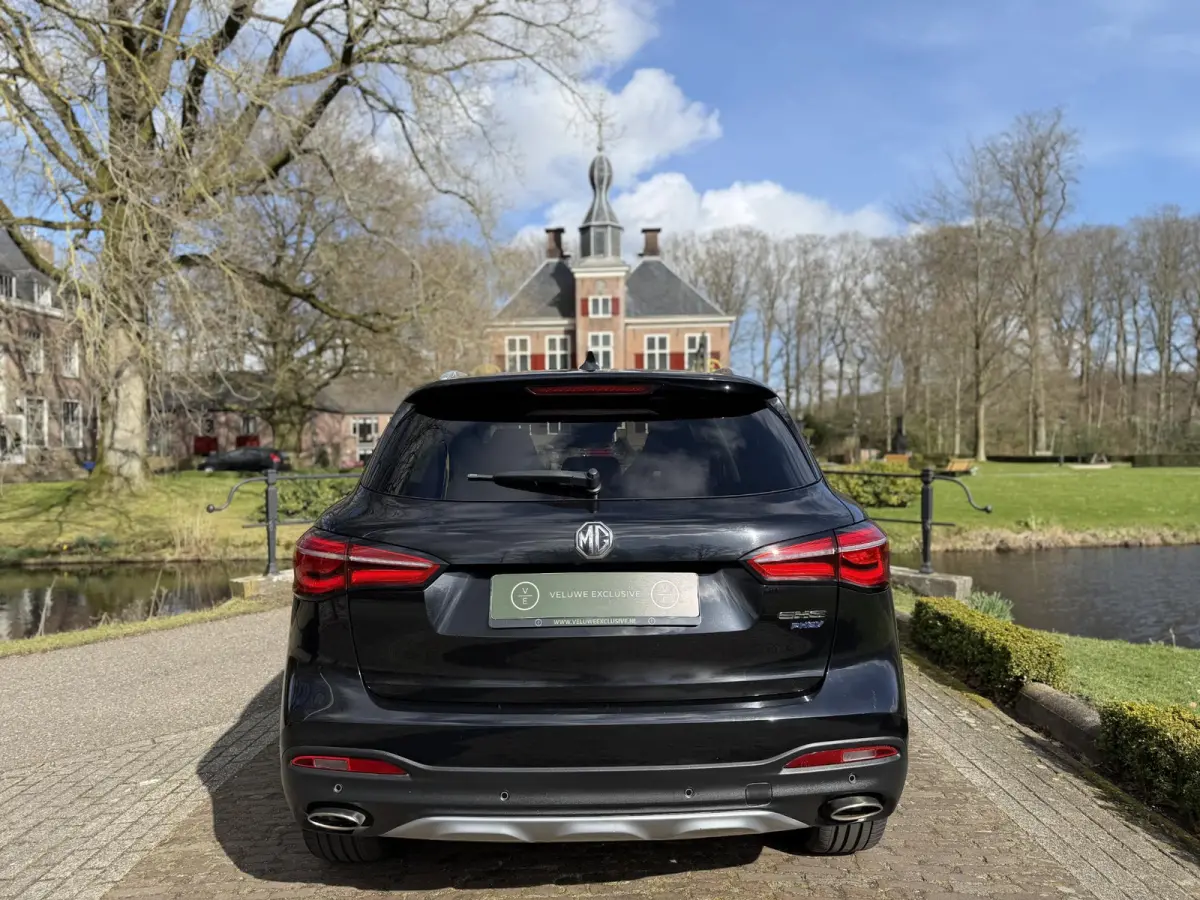 1.5 TGDI Luxury PHEV | Pano | Leder | 360 Camera |
