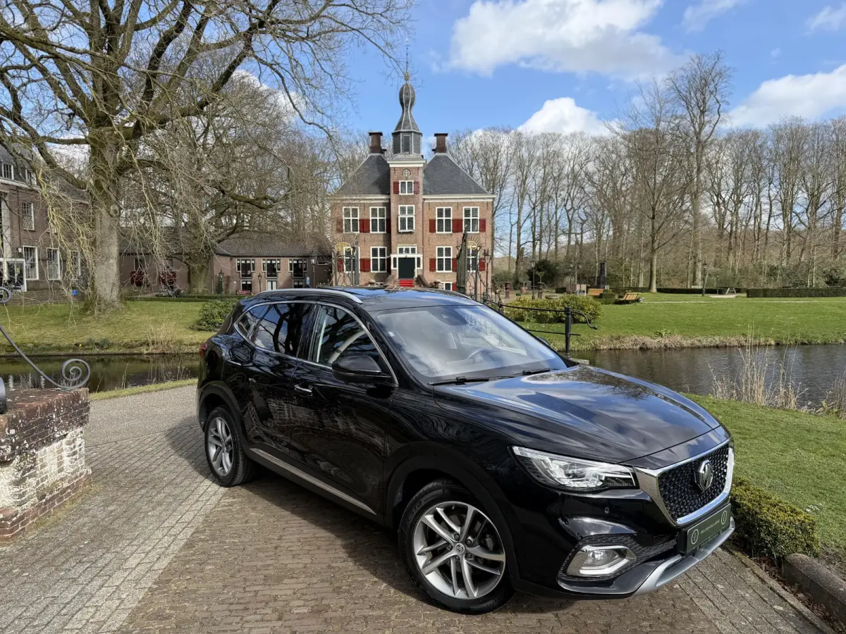 1.5 TGDI Luxury PHEV | Pano | Leder | 360 Camera |