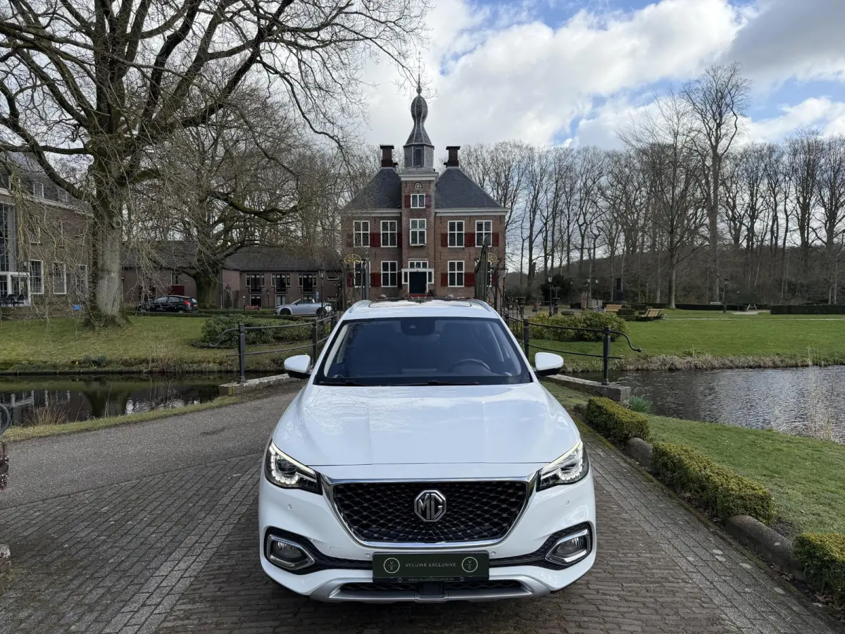 1.5 TGDI Luxury PHEV | Pano | Leder | 360 Camera |