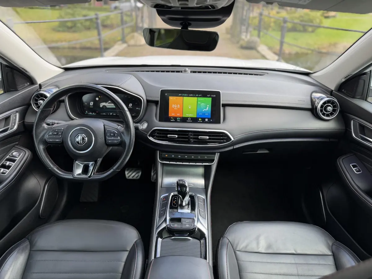 1.5 TGDI Luxury PHEV | Pano | Leder | 360 Camera |