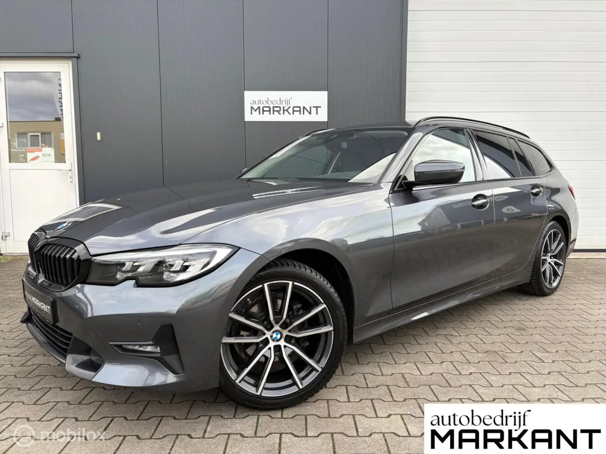318i High Executive