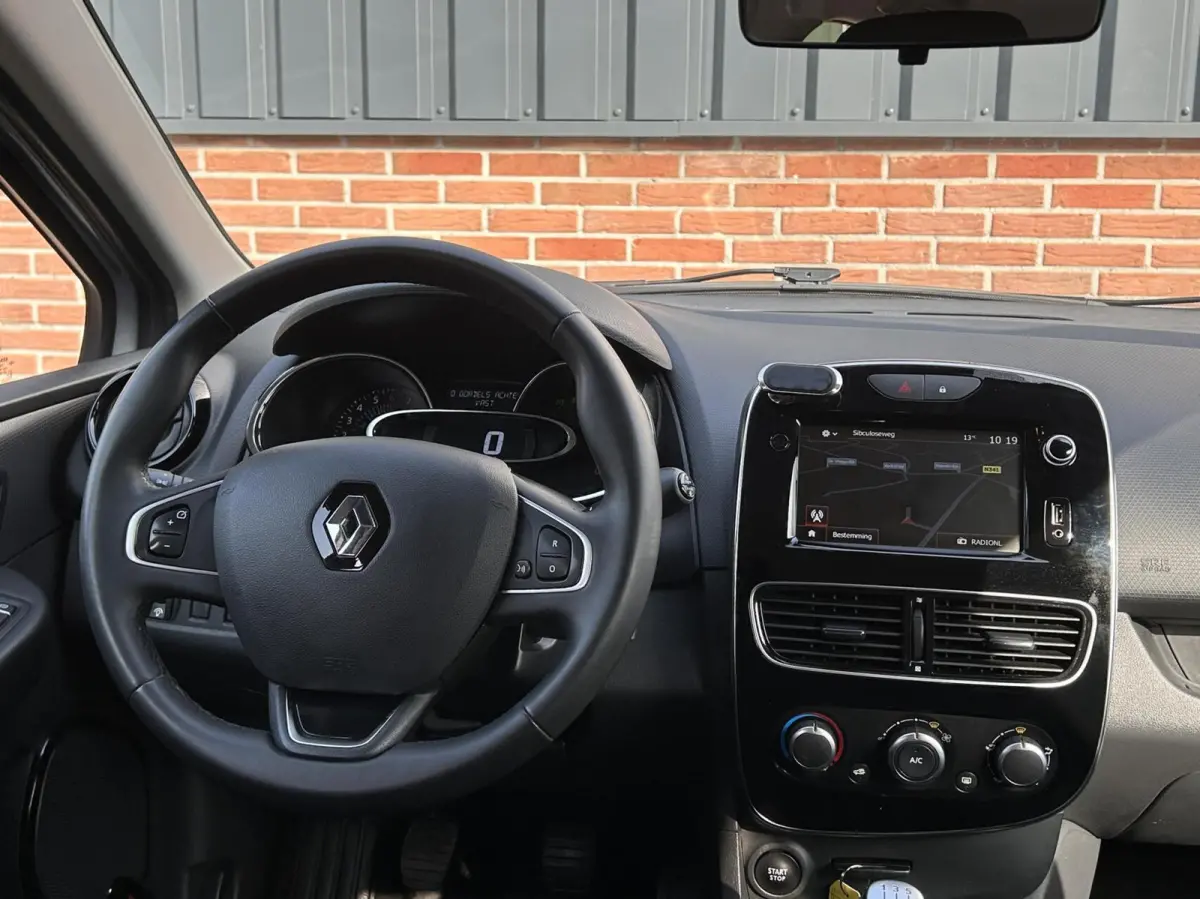 1.3 TCe Zen Navigatie/Ecc/Pdc/