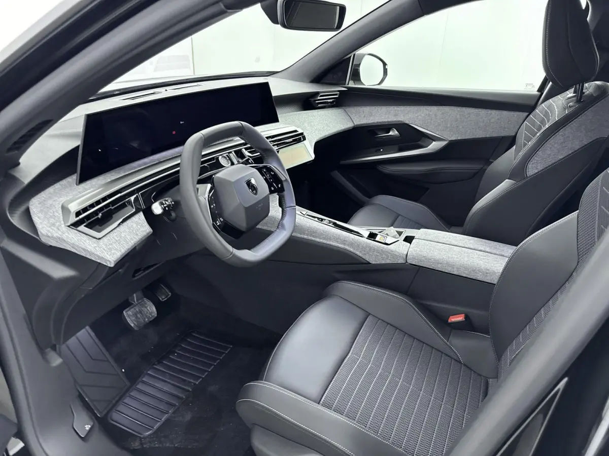 Allure 73 kWh | DEMO | Navigation Pack | Camera | Climate Control | Cruise Control |