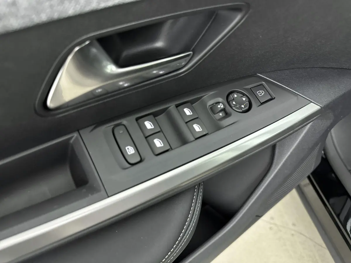 Allure 73 kWh | DEMO | Navigation Pack | Camera | Climate Control | Cruise Control |