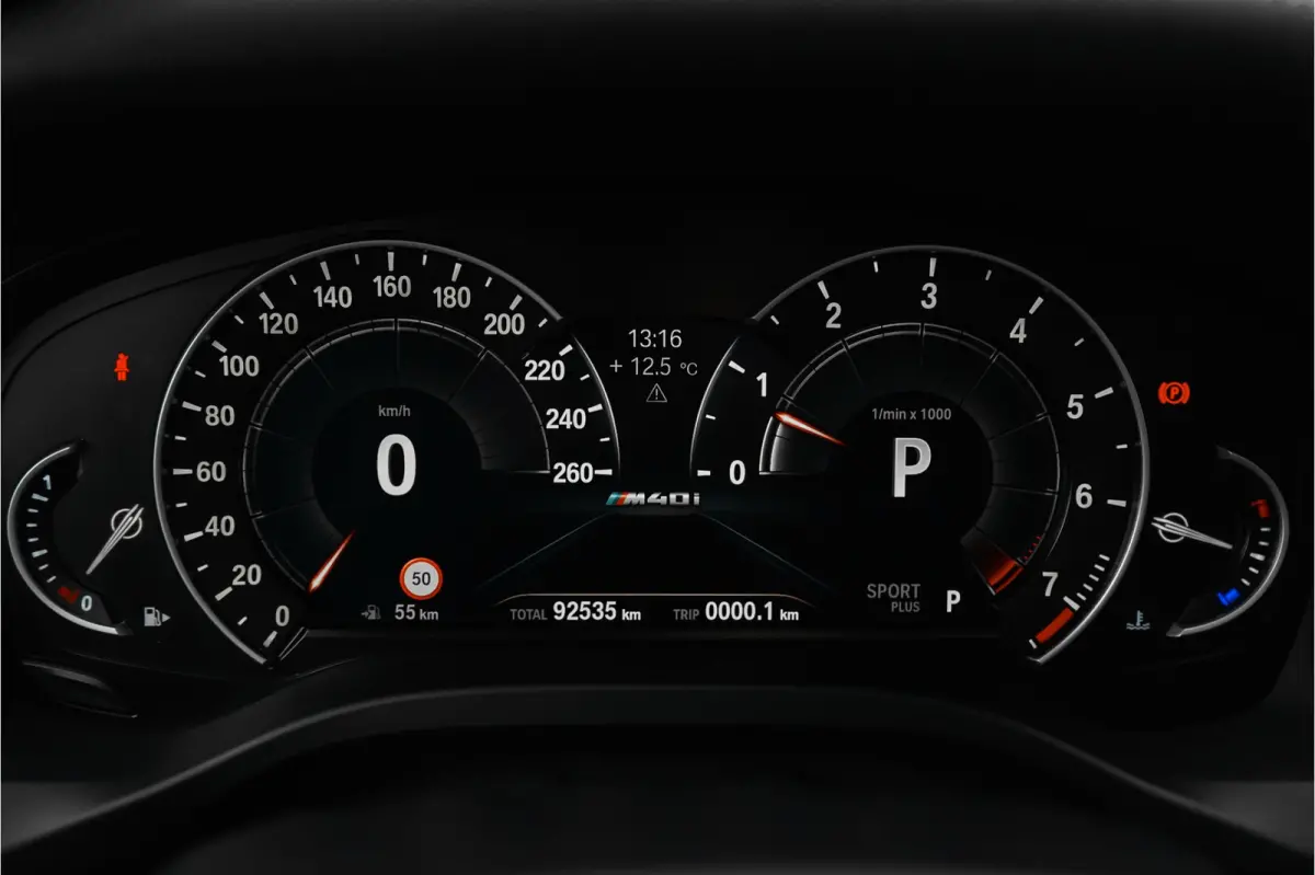 M40i xDrive High Executive Pano ACC Trekhaak HUD