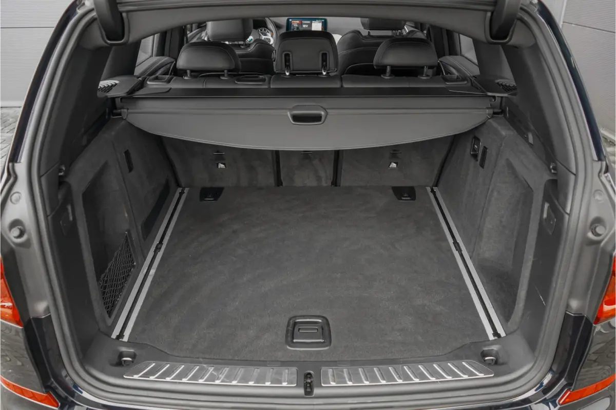 M40i xDrive High Executive Pano ACC Trekhaak HUD