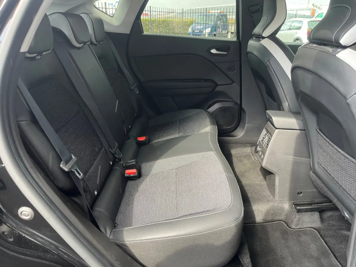 1.0 TCe 90 Techno NL.Auto/Navigatie/Carplay/Privacy Glass/Climatronic/Half-Leer/1Ste Eigenaar