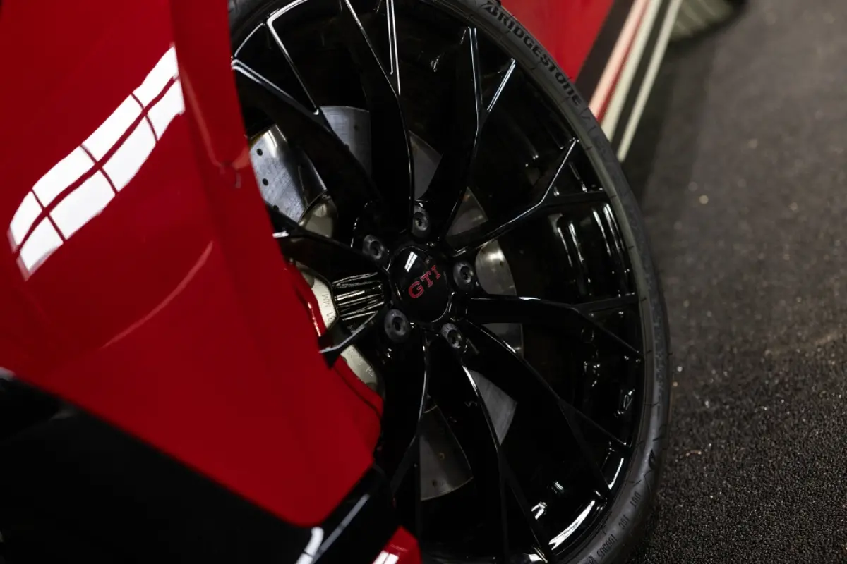 VIII Lim. 2.0 TSI 239 kW GTI Edition 50