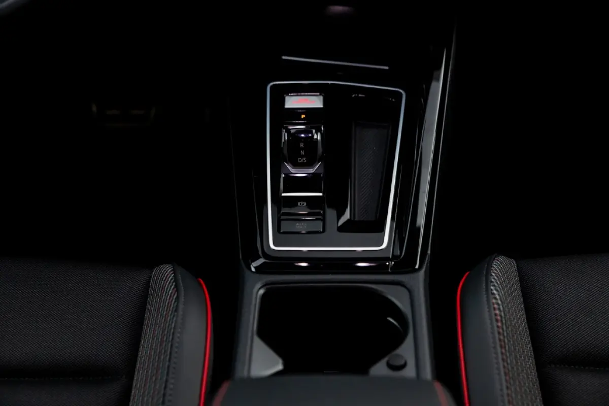 VIII Lim. 2.0 TSI 239 kW GTI Edition 50
