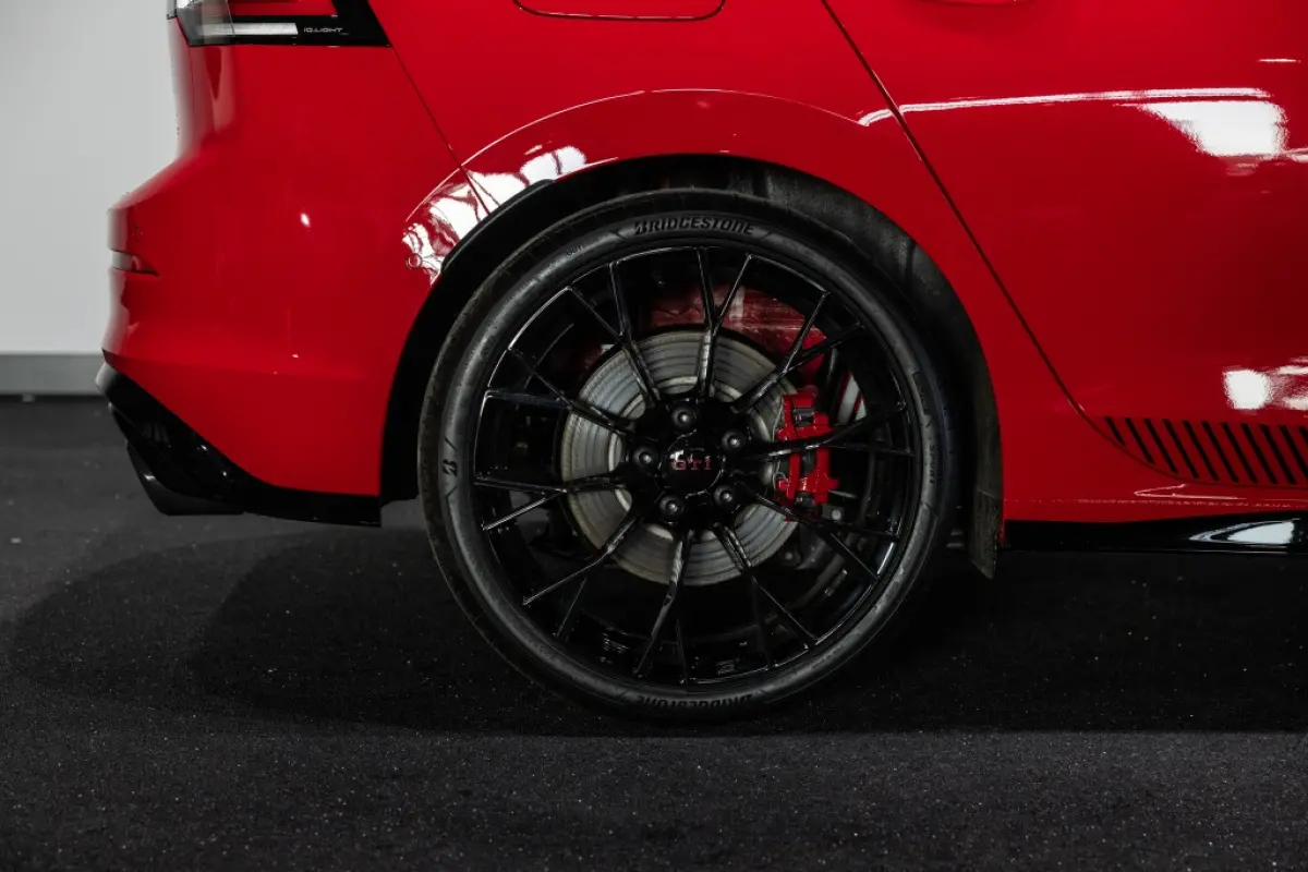 VIII Lim. 2.0 TSI 239 kW GTI Edition 50