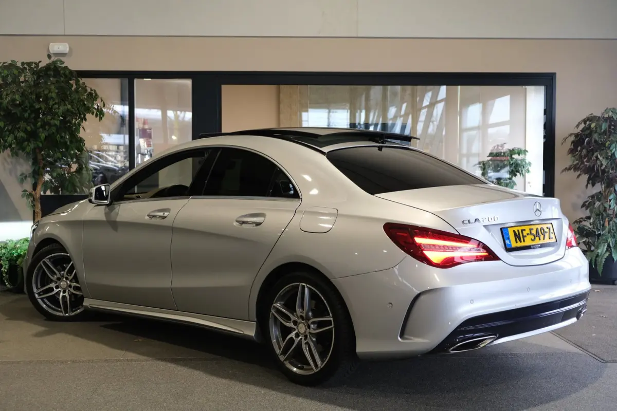 200 AMG AUT Pano Xenon Leder Cam