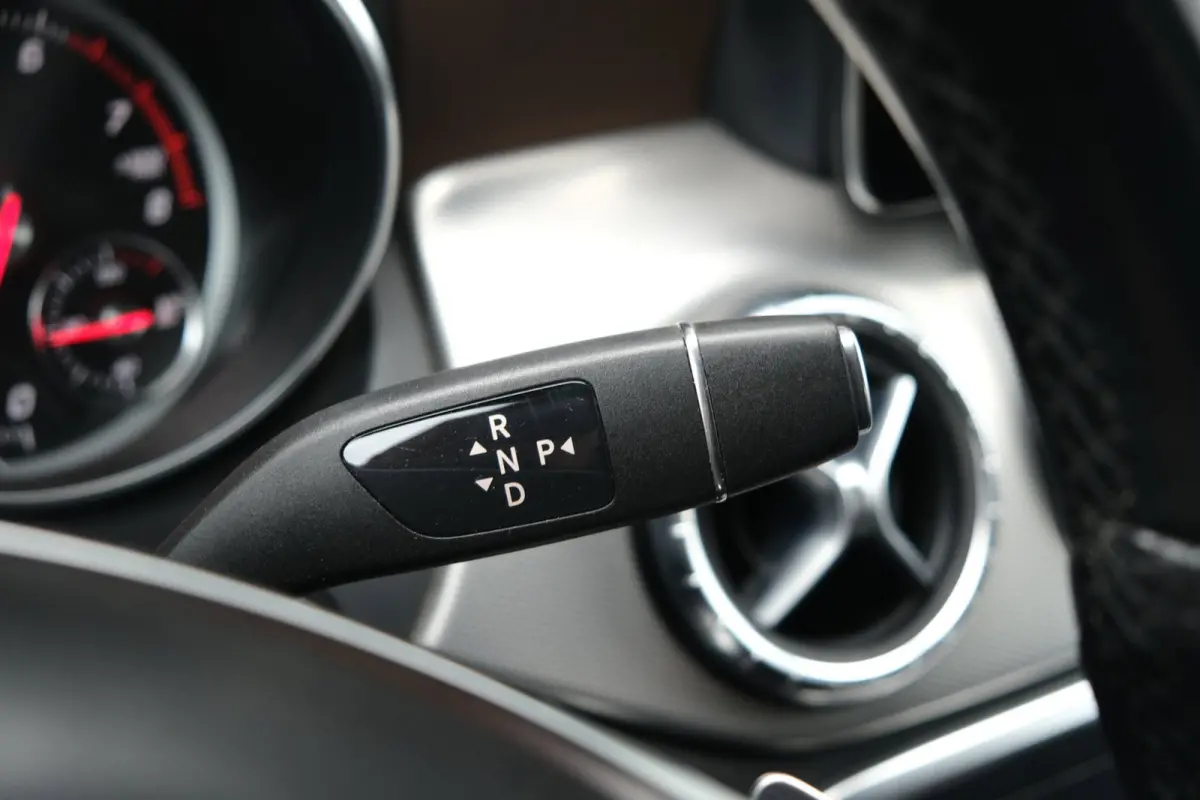 200 AMG AUT Pano Xenon Leder Cam