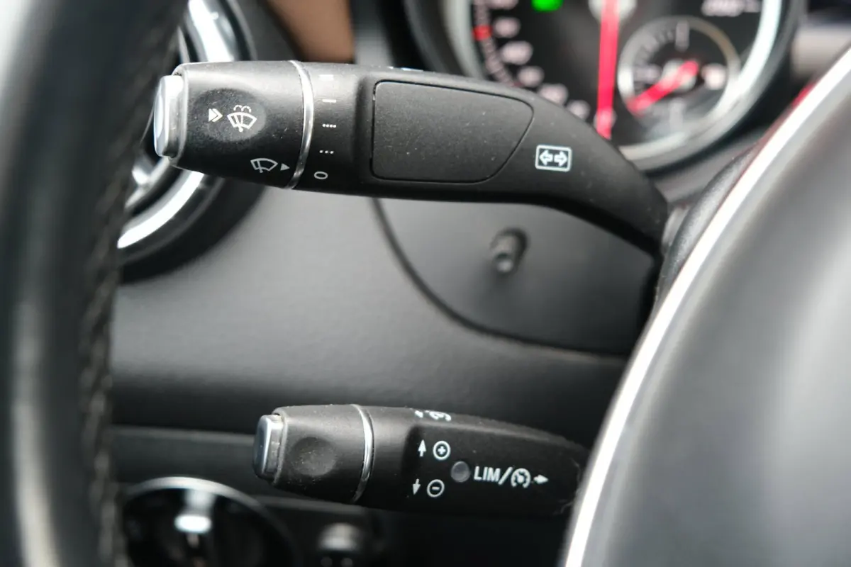 200 AMG AUT Pano Xenon Leder Cam