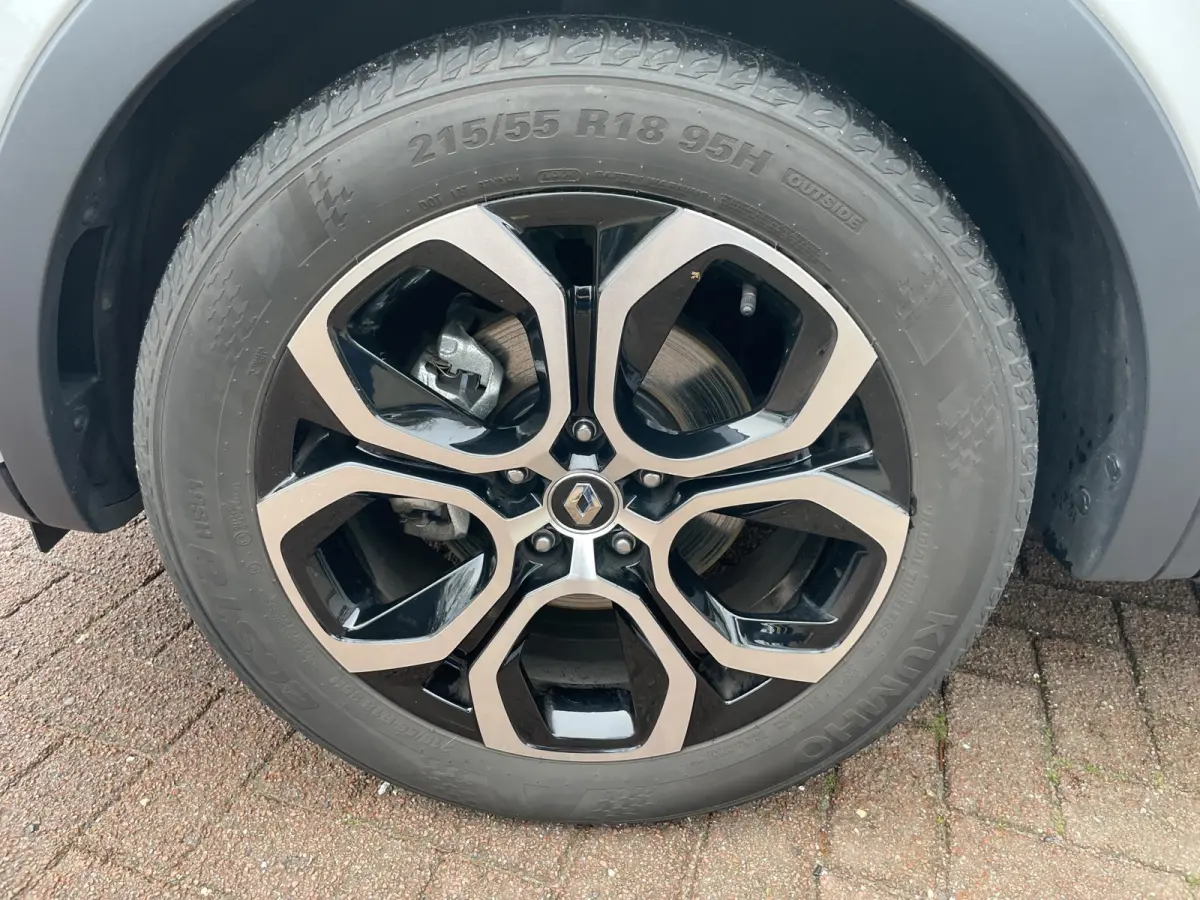 1.6 E-Tech Hybrid 145 Intens