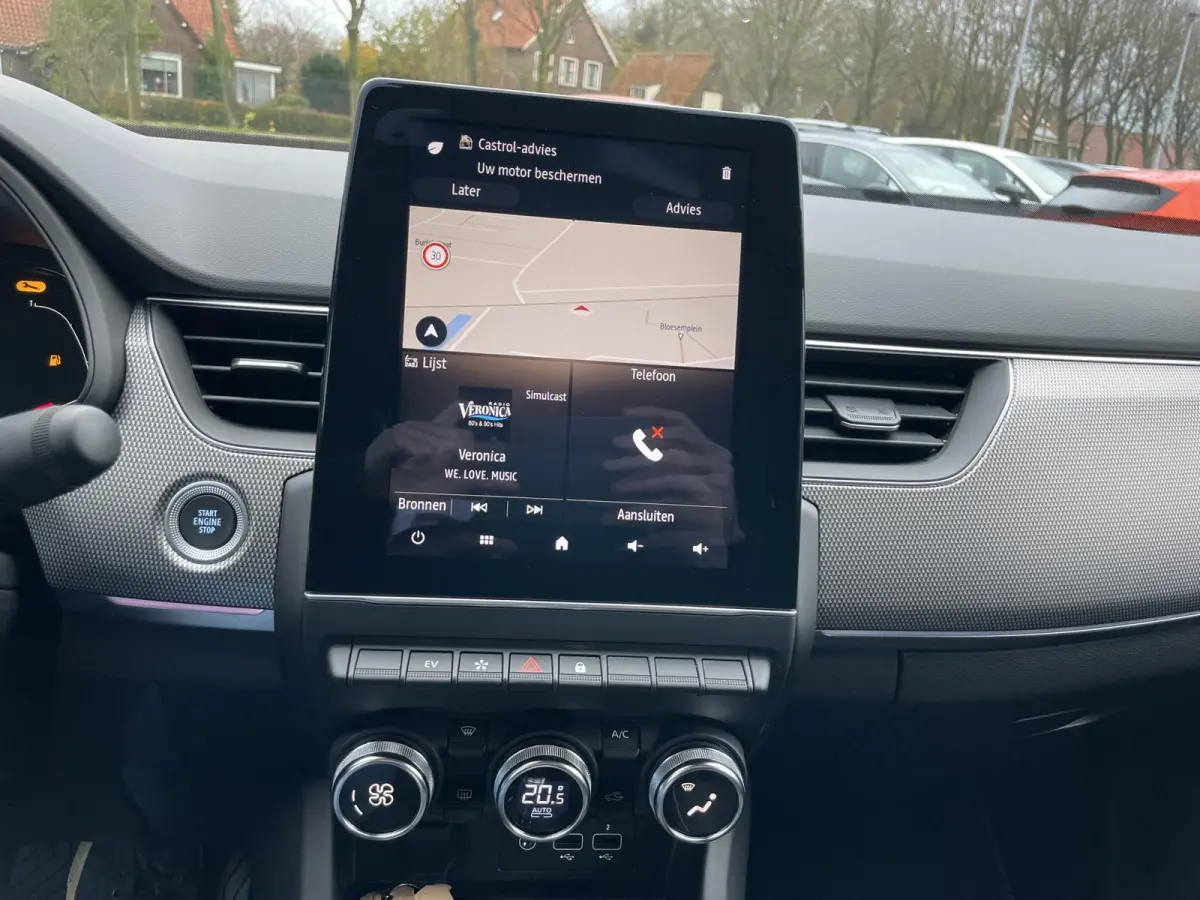 1.6 E-Tech Hybrid 145 Intens
