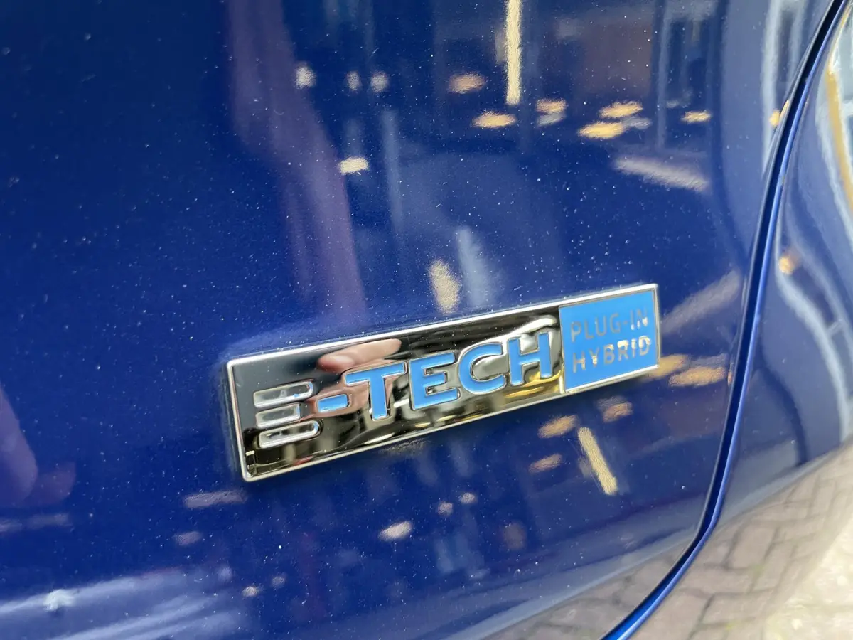 1.6 E-Tech Plug-in Hybrid 160 Intens