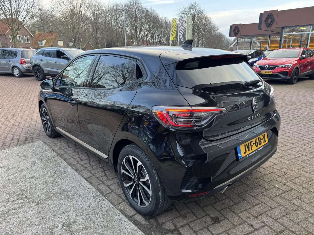 1.0 TCe 90pk Techno 2025 11.881km!!