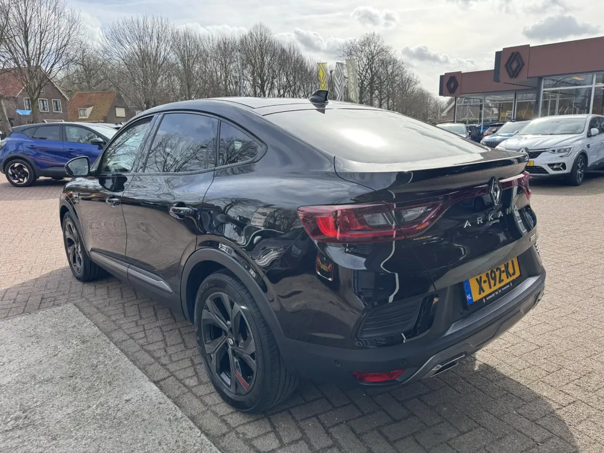1.6 E-Tech Hybrid 145 R.S. Line