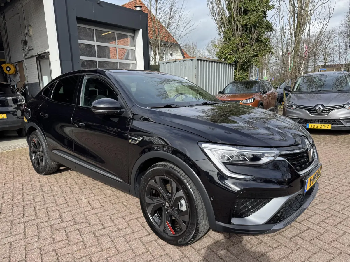 1.6 E-Tech Hybrid 145 R.S. Line