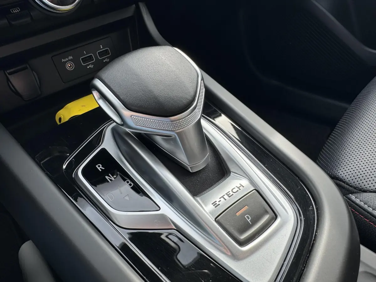 1.6 E-Tech Hybrid 145 R.S. Line