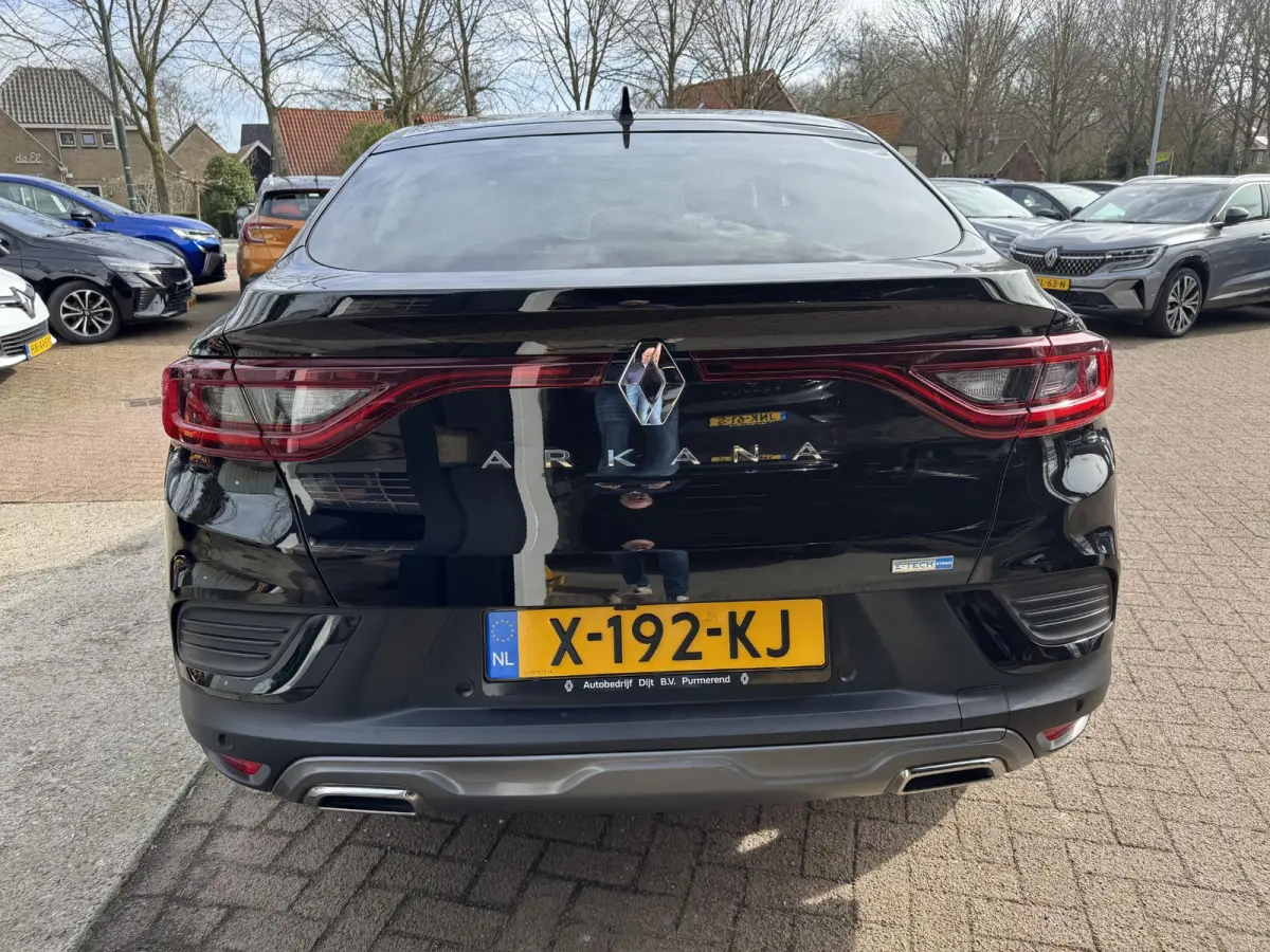 1.6 E-Tech Hybrid 145 R.S. Line