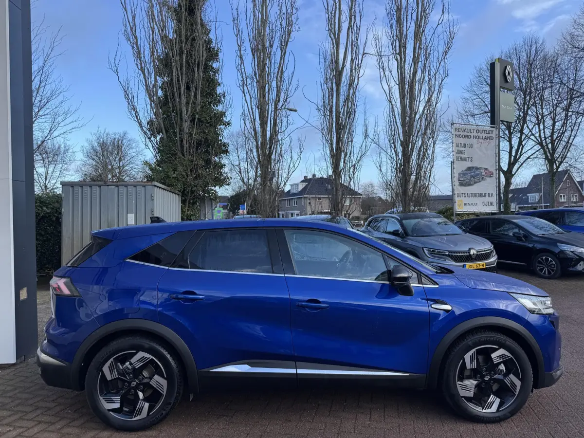 1.6 E-Tech full hybrid 145 Iconic