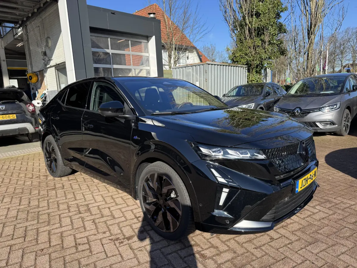 1.2 E-Tech 4x4 plug-in hybrid 300 esprit Alpine