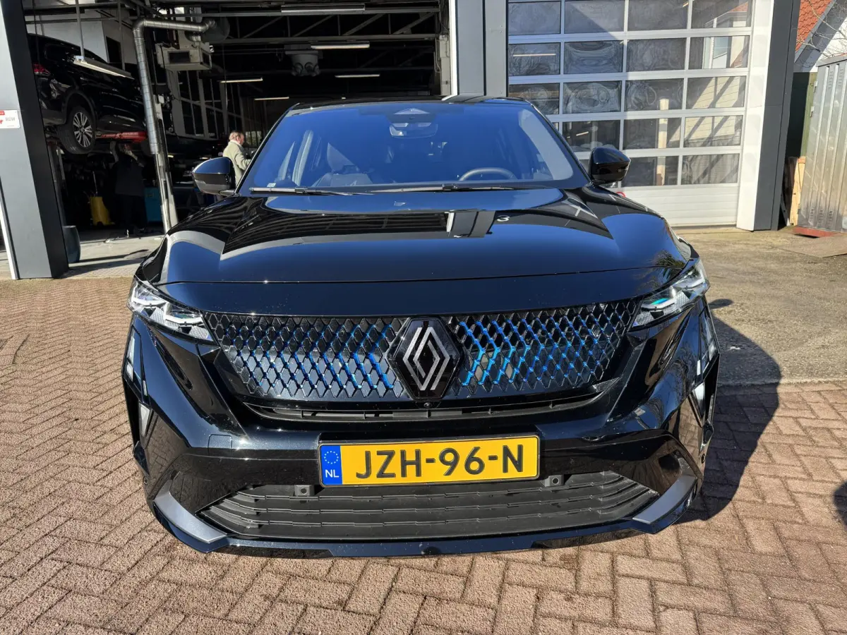 1.2 E-Tech 4x4 plug-in hybrid 300 esprit Alpine