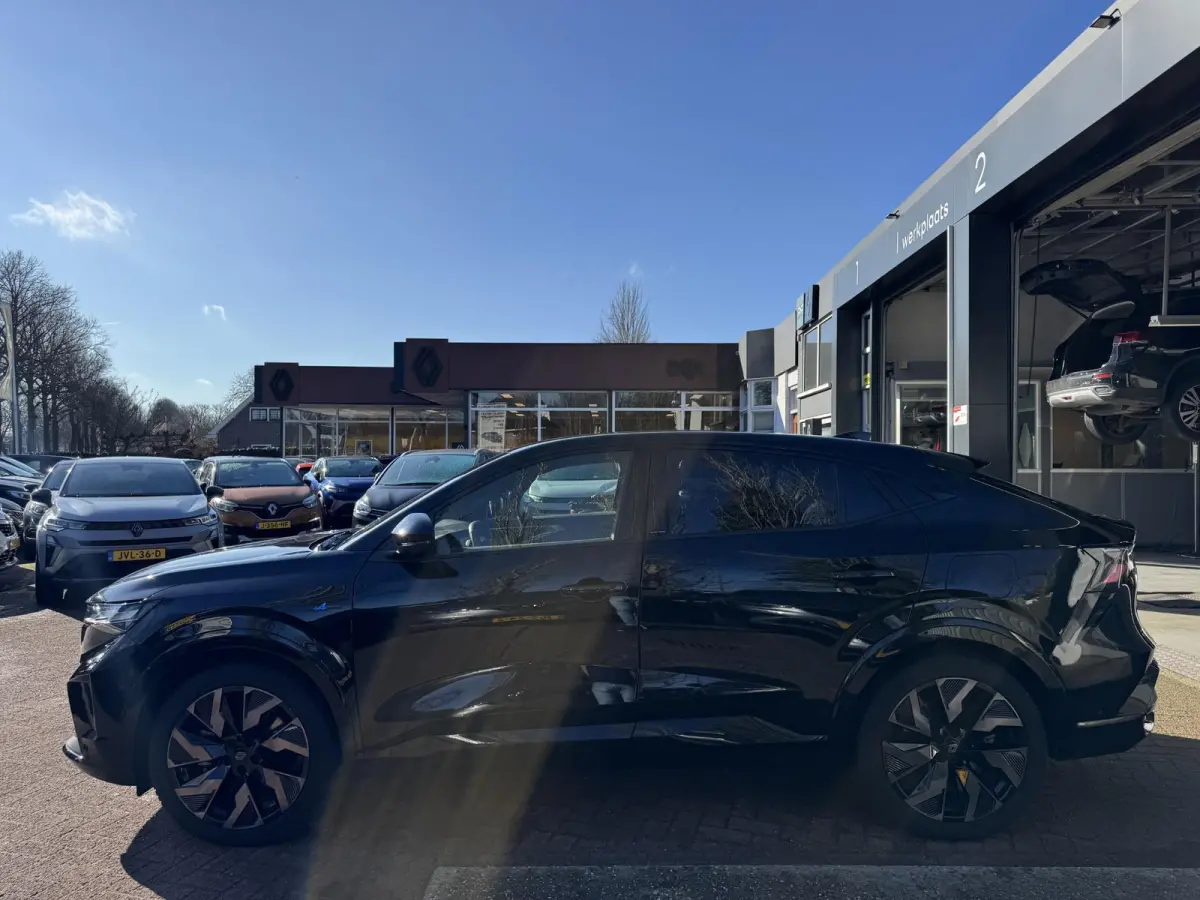 1.2 E-Tech 4x4 plug-in hybrid 300 esprit Alpine