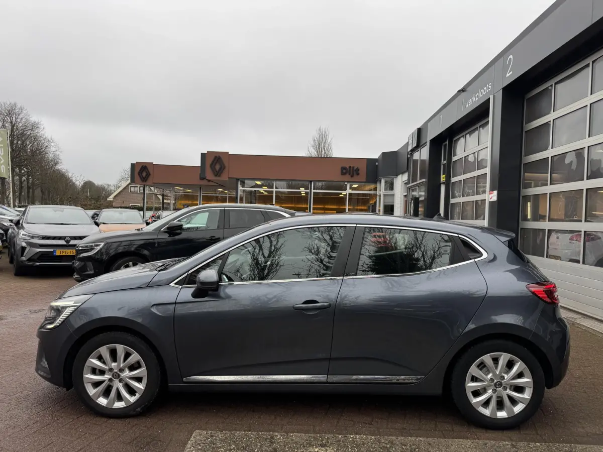 1.6 E-Tech Hybrid 140 Intens+Camera!!
