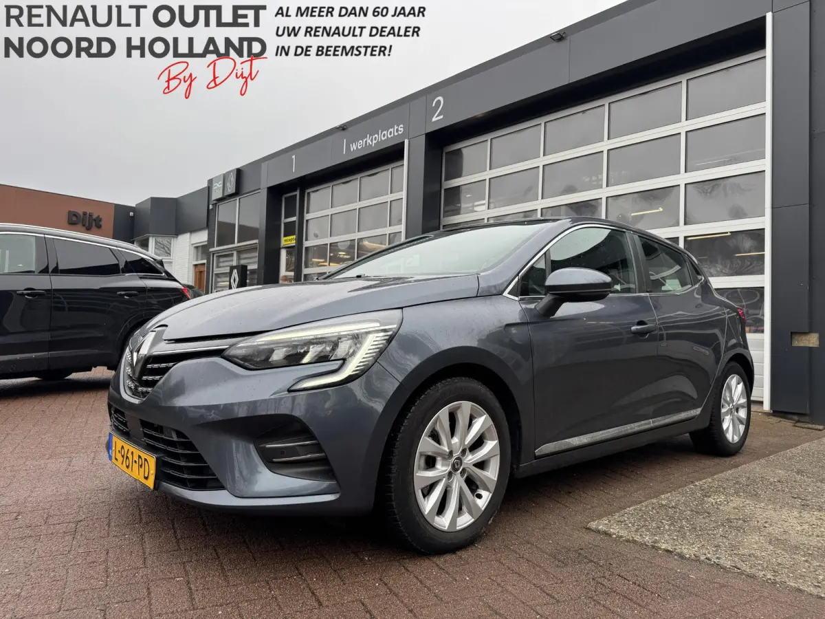 1.6 E-Tech Hybrid 140 Intens+Camera!!