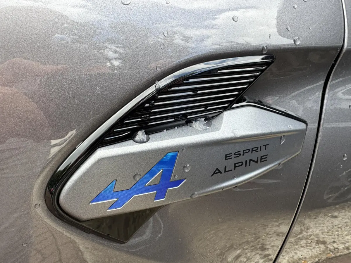 1.6 E-Tech 145 esprit Alpine+Pack Light&Sound!!