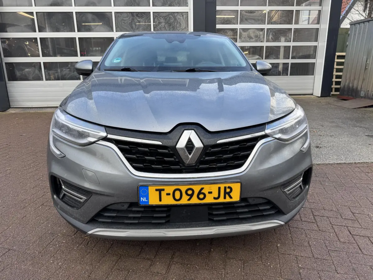 1.6 E-Tech hybrid 145 techno