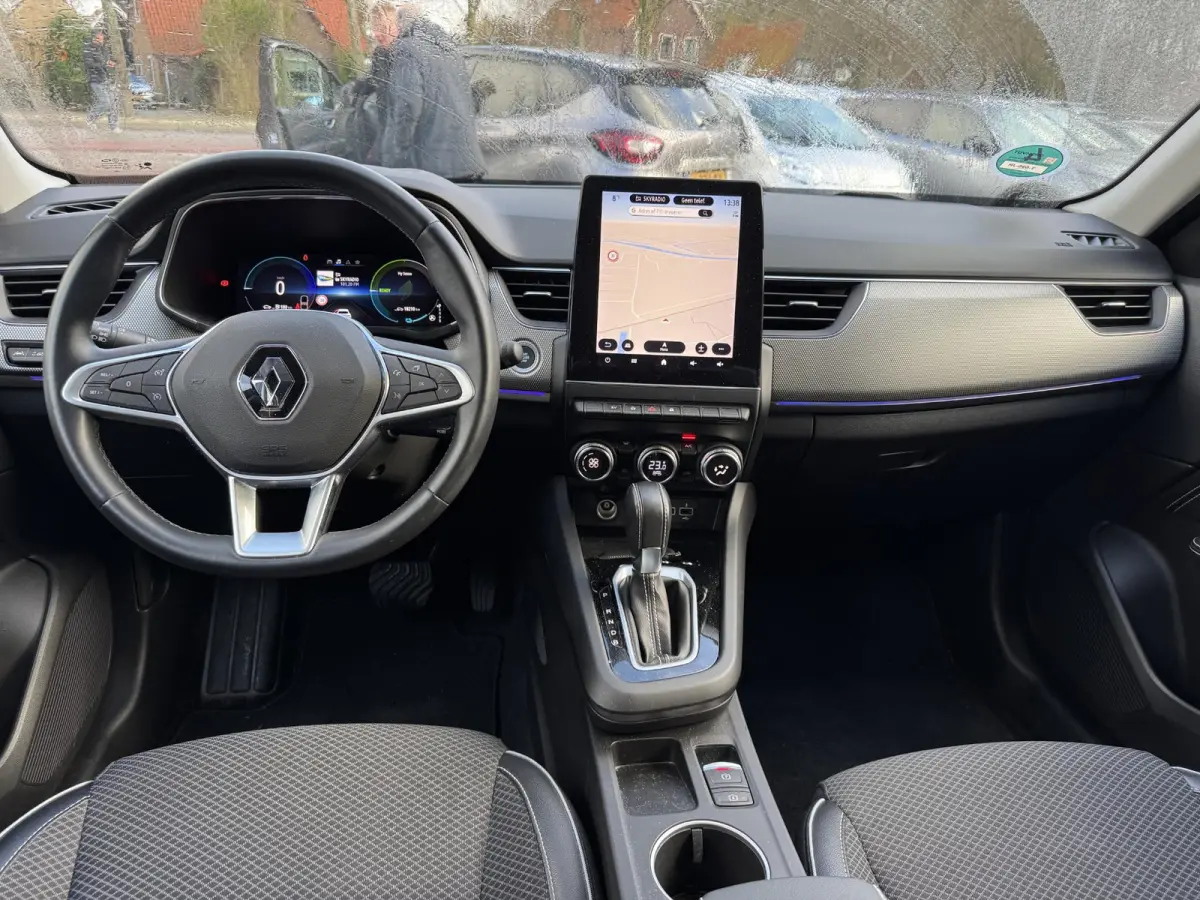 1.6 E-Tech hybrid 145 techno