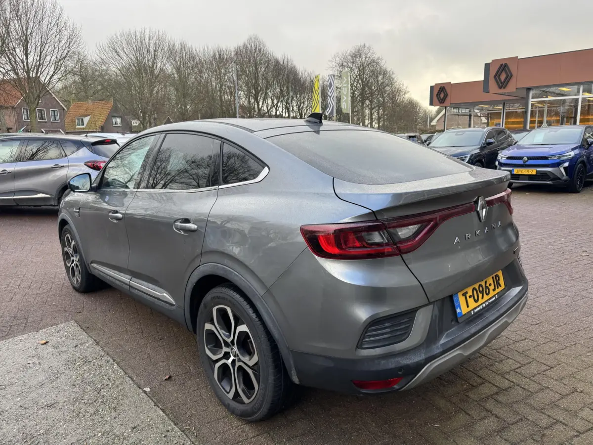 1.6 E-Tech hybrid 145 techno