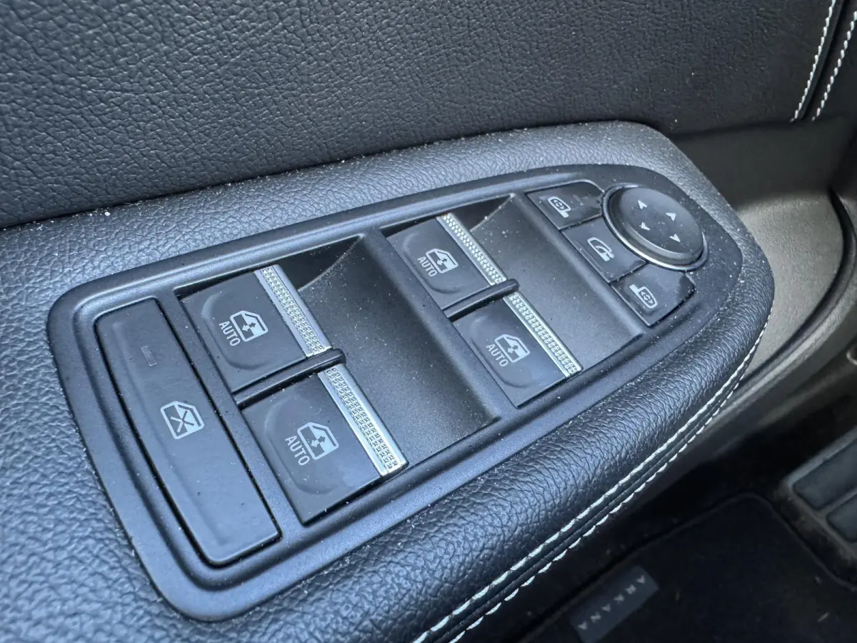 1.6 E-Tech hybrid 145 techno