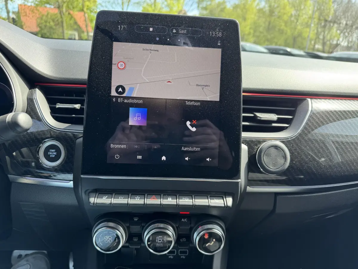1.6 E-Tech full hybrid 145 RS-Line