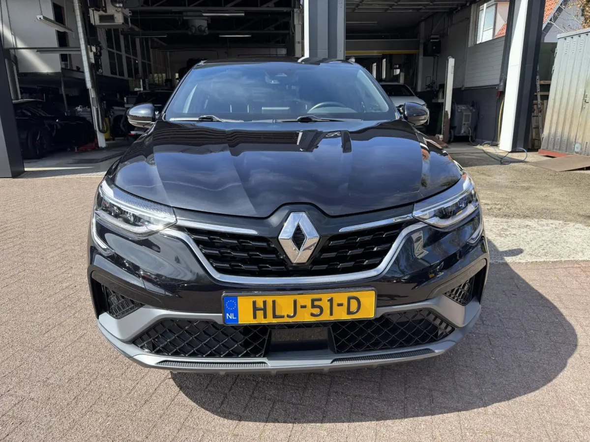 1.6 E-Tech full hybrid 145 RS-Line