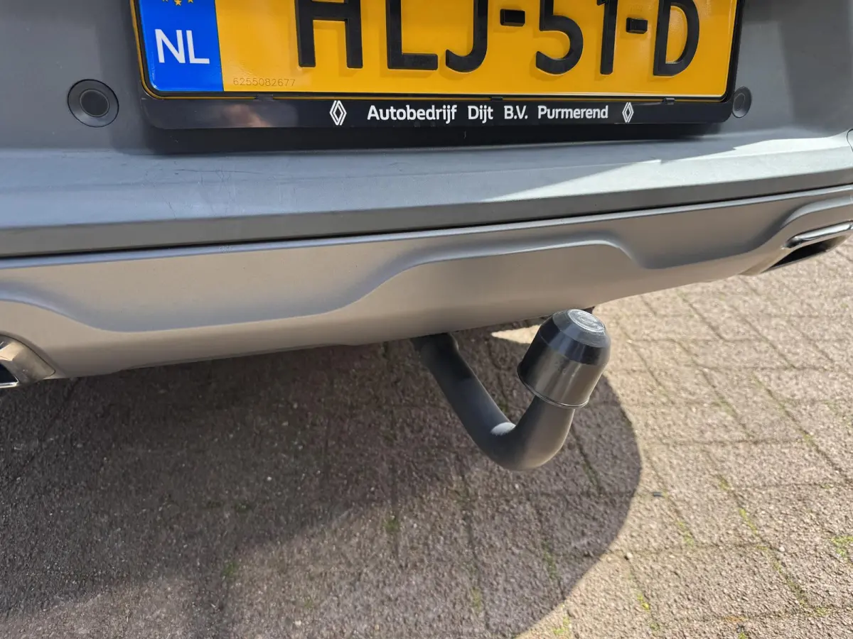 1.6 E-Tech full hybrid 145 RS-Line