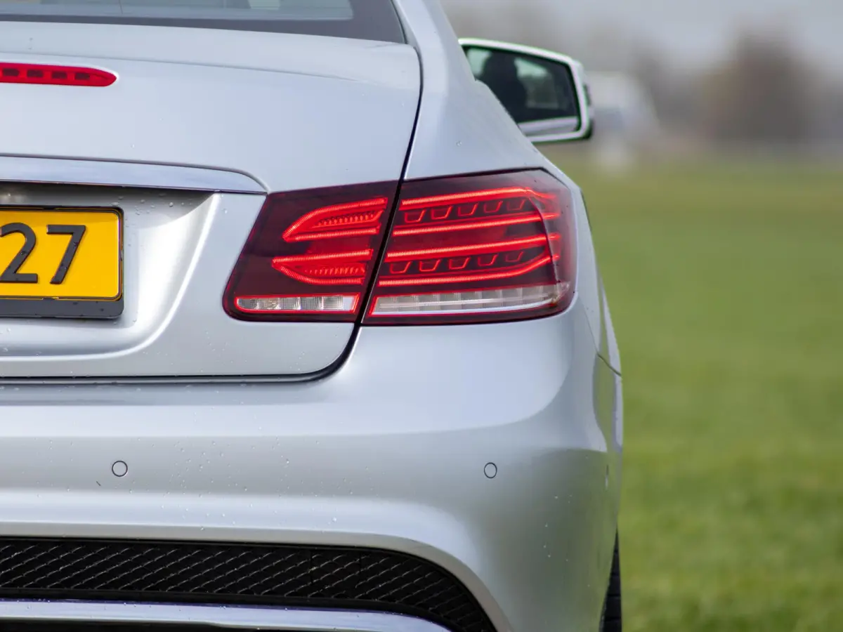 200 Ambition AMG LED 19" Schakelflippers