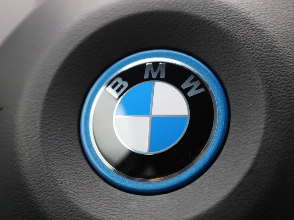 xDrive25e 180kW | Apple Carplay | Elektrische Achterklep | Led Verlichting | Achteruitrijcamera |