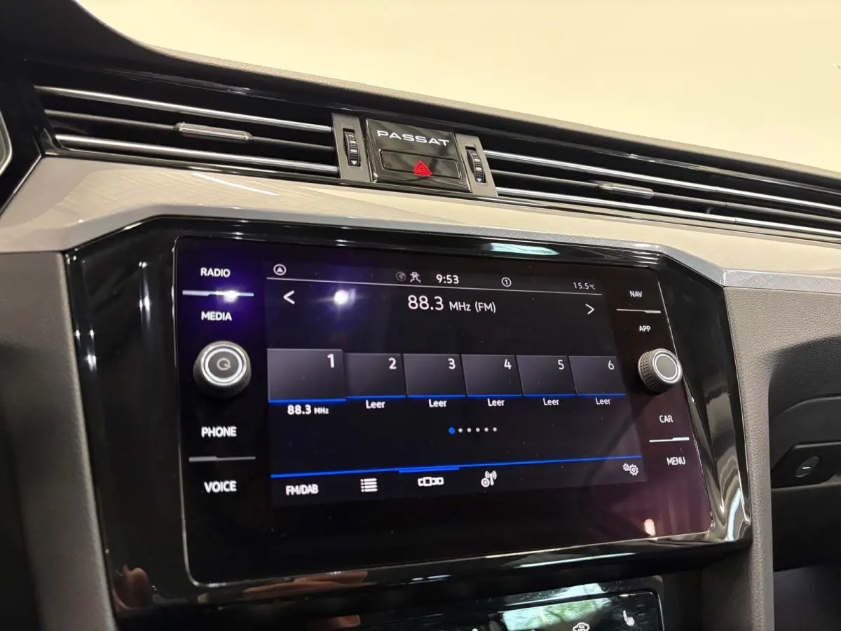 1.4 TSI PHEV GTE Business Airco ECC Navi Carplay PDC VA +Camera Adaptive Cruise Control+Travel Assist  17" LM Velgen Winter Pack ERGO Comfort Stoelen