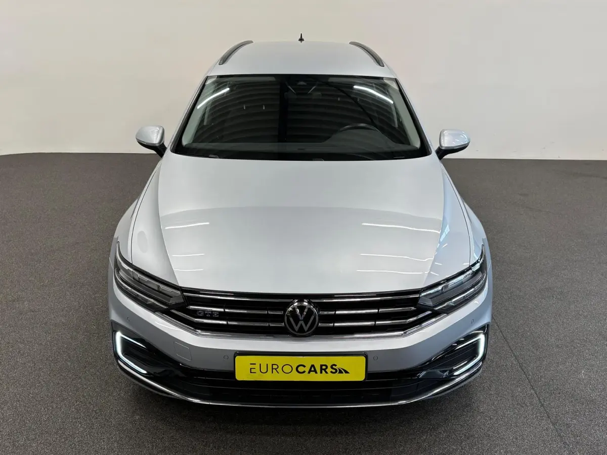 1.4 TSI PHEV GTE Business Airco ECC Navi Carplay PDC VA +Camera Adaptive Cruise Control+Travel Assist  17" LM Velgen Winter Pack ERGO Comfort Stoelen
